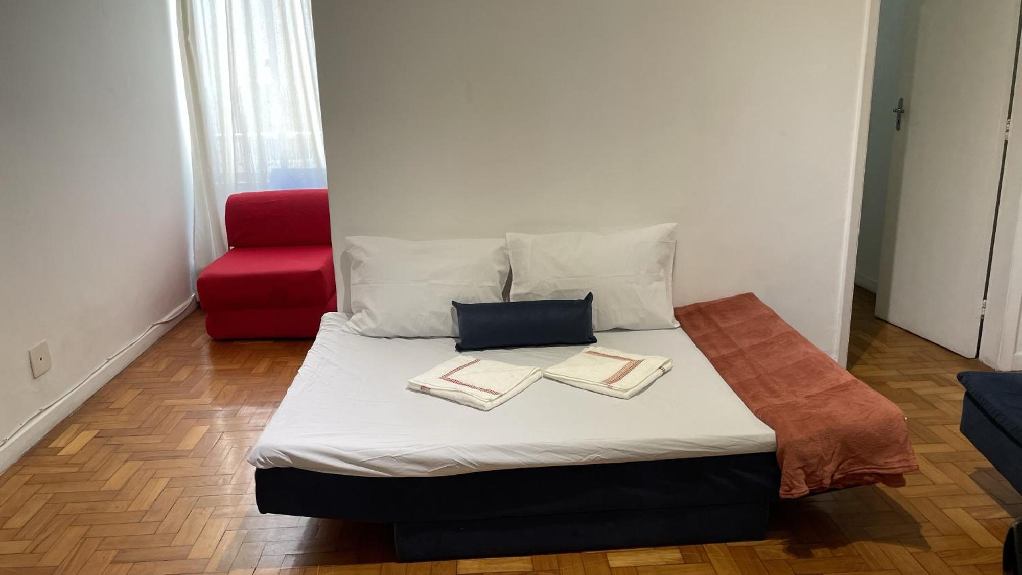 1 Block From Copacabana Beach, Whole Apt, Posto 4 Rio de Janeiro Zewnętrze zdjęcie