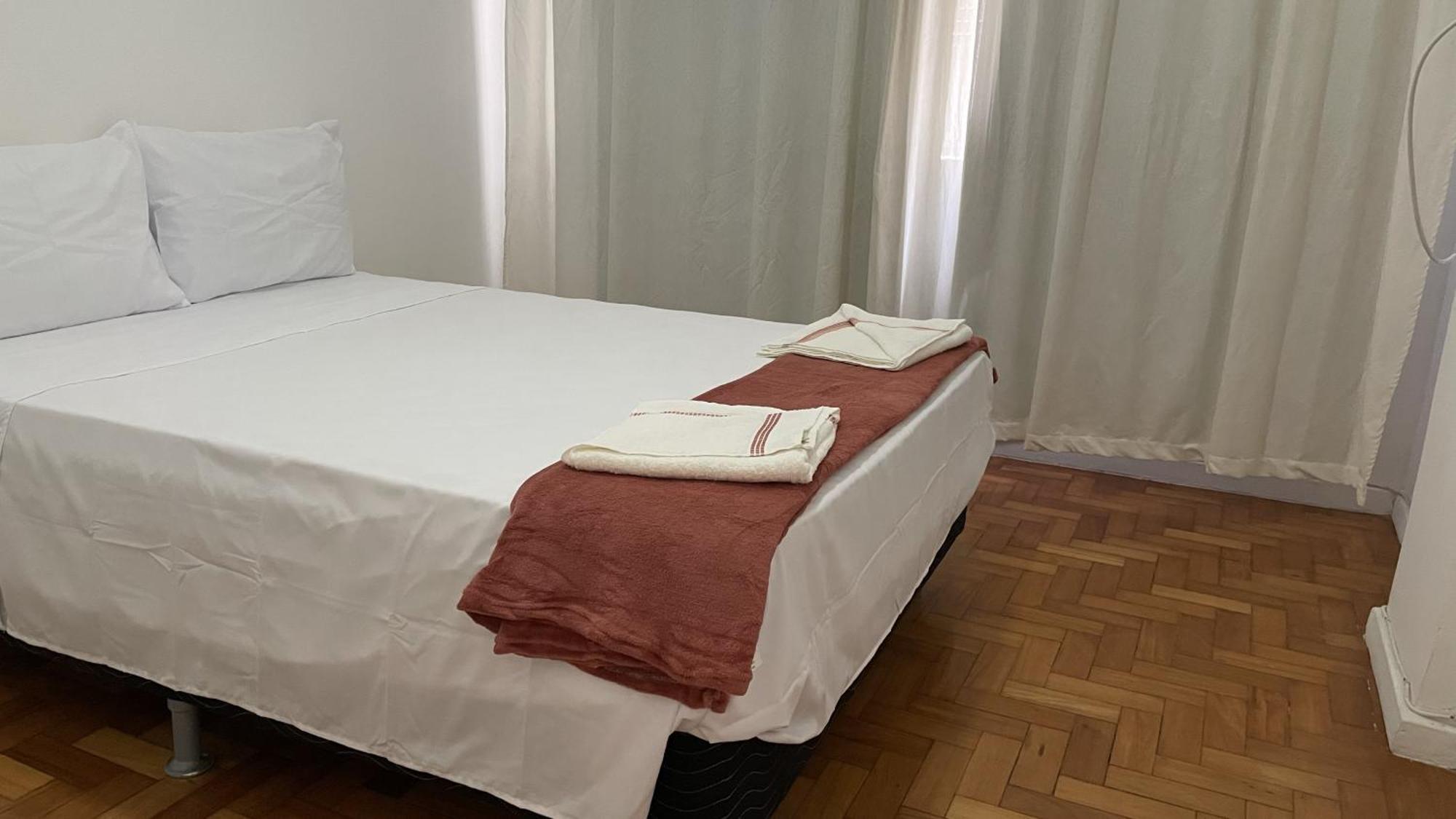 1 Block From Copacabana Beach, Whole Apt, Posto 4 Rio de Janeiro Zewnętrze zdjęcie